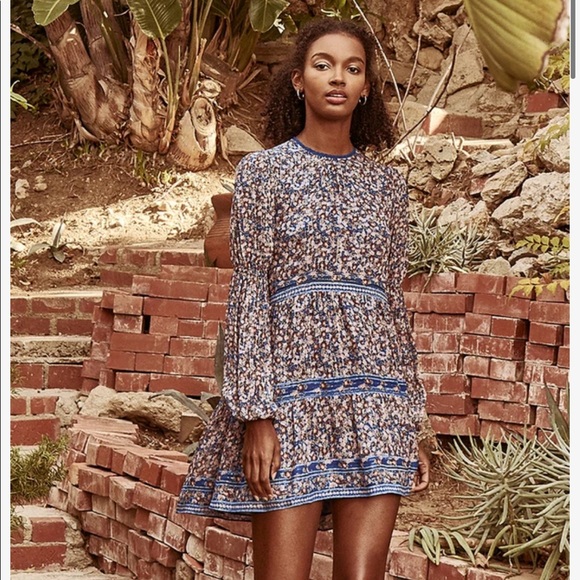 SAYLOR Blue Floral Long Sleeve Dress - Picture 1 of 3